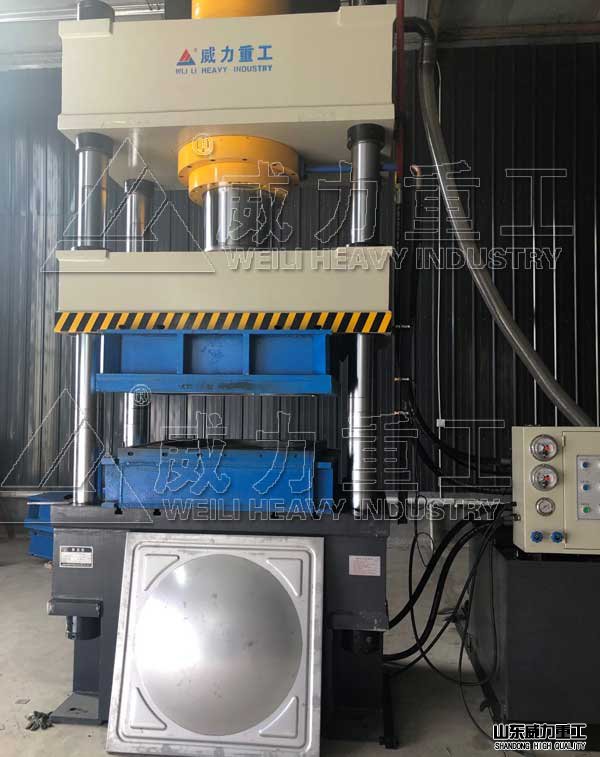 400噸不銹鋼水箱板成型油壓機(jī),水箱板拉伸機(jī)